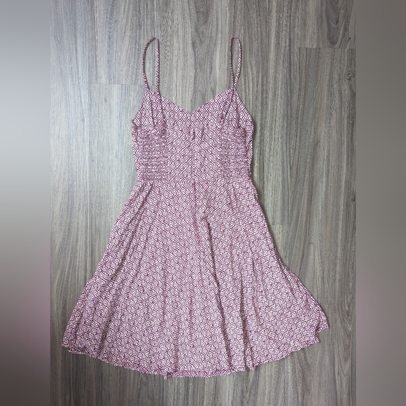 Old Navy - Small - Magenta Summer Dress - Picture 2 of 4